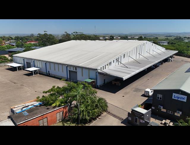 1,000M² WAREHOUSE TO LET IN SHAKAS HEAD